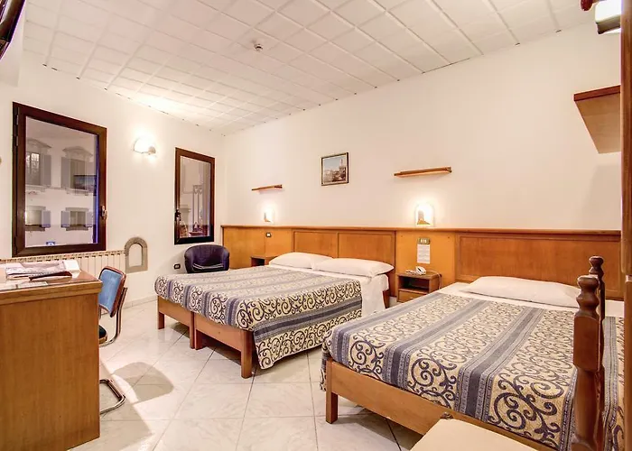 Lorena Hotel Florence