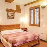 Lorena Hotel 2*